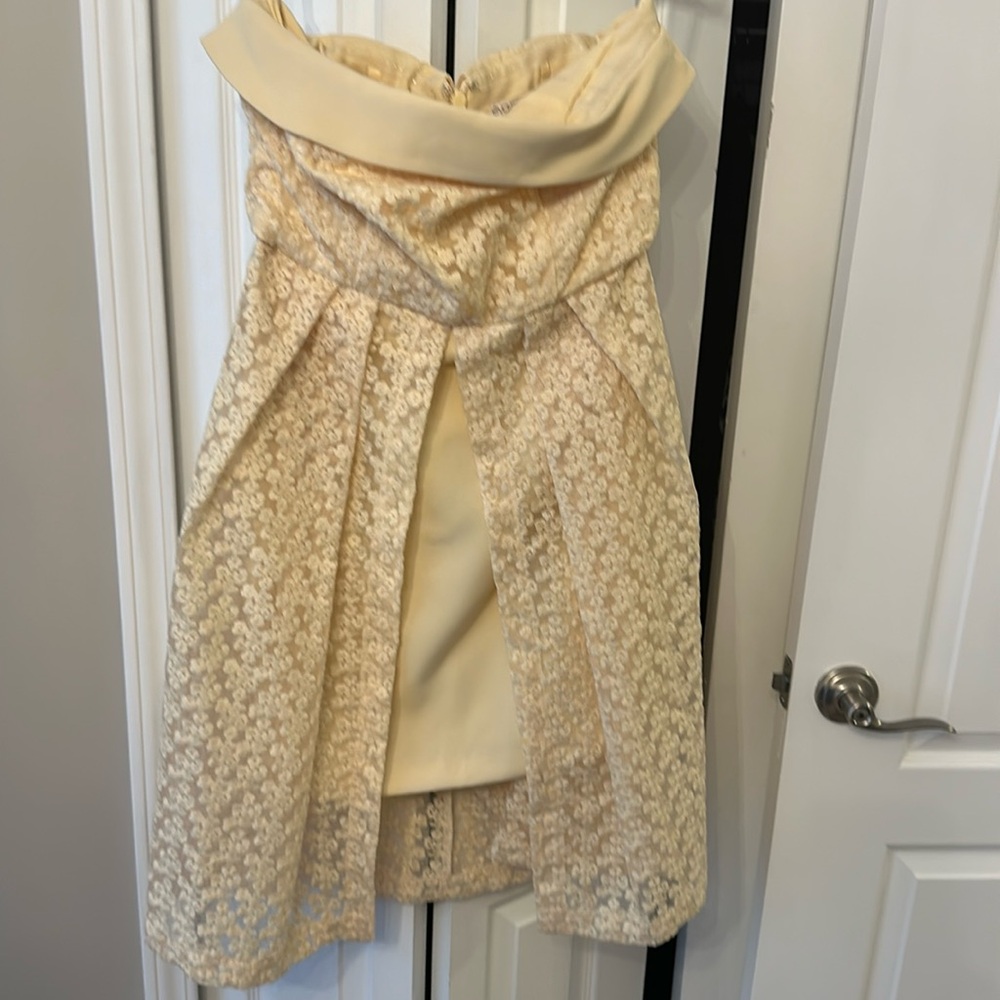 Eva Mendes by NY&CO sleeveless dress